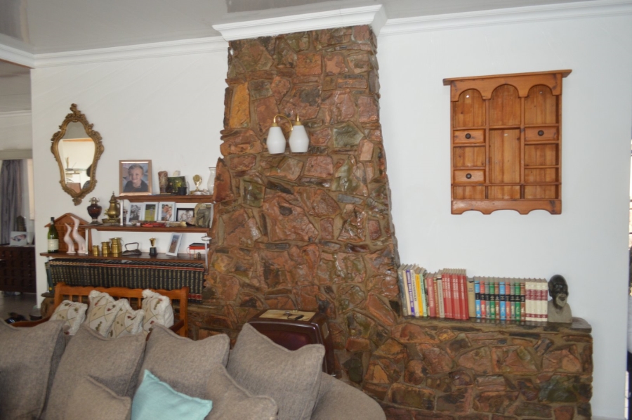 4 Bedroom Property for Sale in Flamwood North West